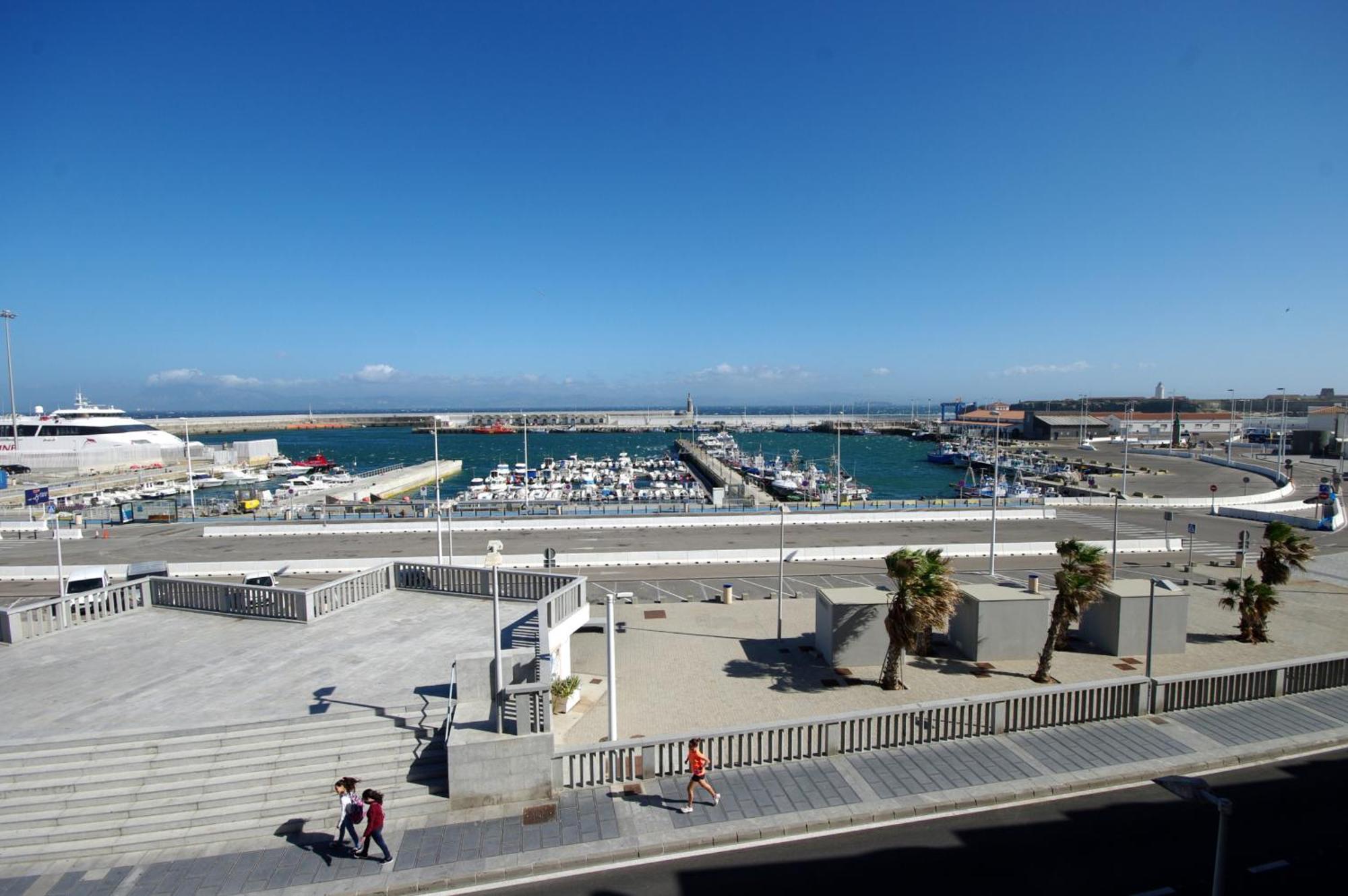 Livingtarifa El Puerto Appartement *